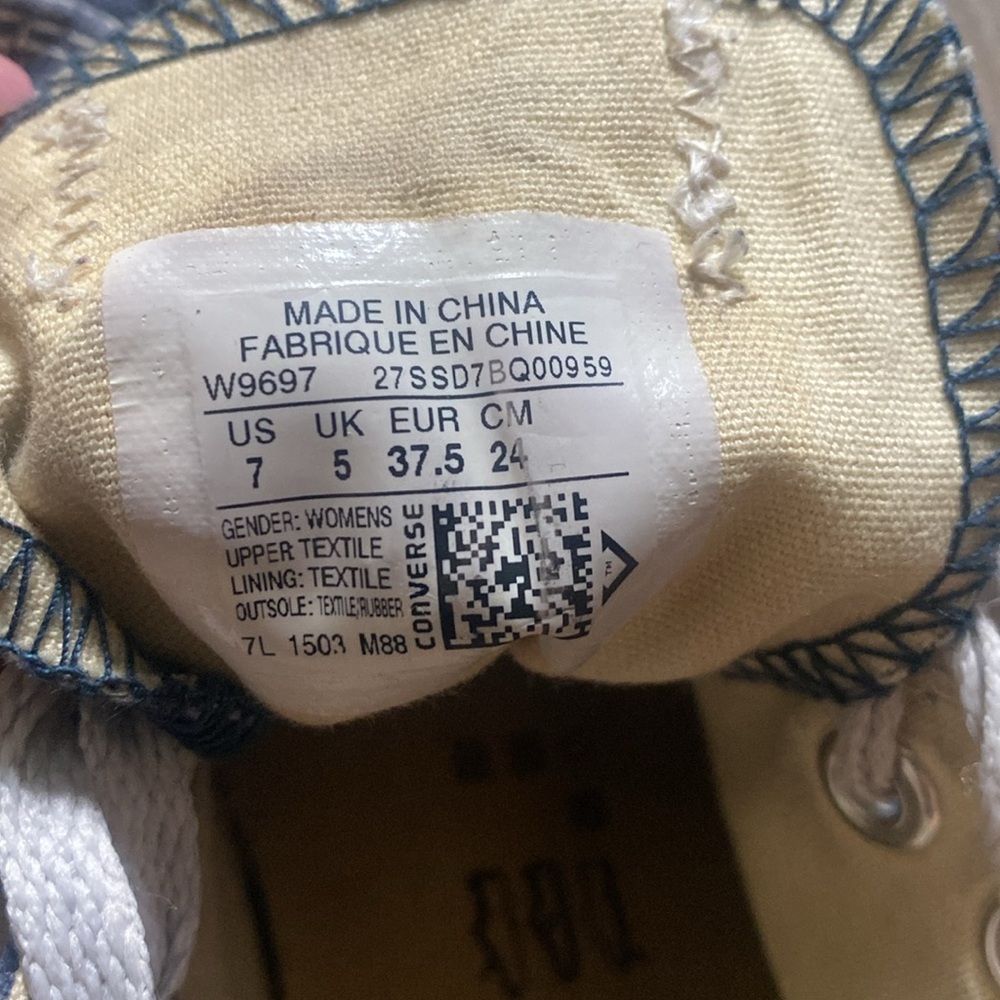 Converse - Picture 6 of 6